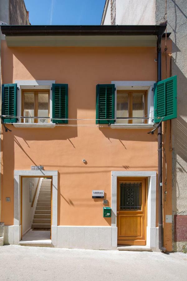 Valdibora Sea View Apartment