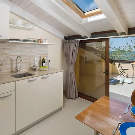 Valdibora Sea View Residence Rovinj Exterior photo